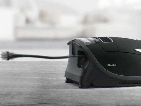  Complete C3 Parquet XL Obsidian Siyah - Toz Torbalı Süpürge